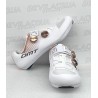 DMT '25: Scarpe KR0 Evo bianco bronzo