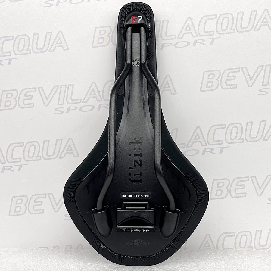 Sella Antares R7 s_alloy nero/rosso