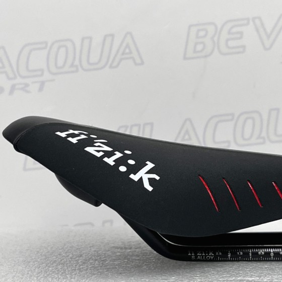 Sella Antares R7 nero/rosso s_alloy rail